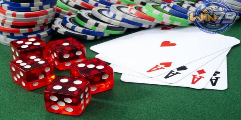 Khi thắng cược khi chơi Sâm Lốc Win79, thành viên sẽ nhận được số tiền bằng với tổng lá bài còn lại ở trên tay mỗi người